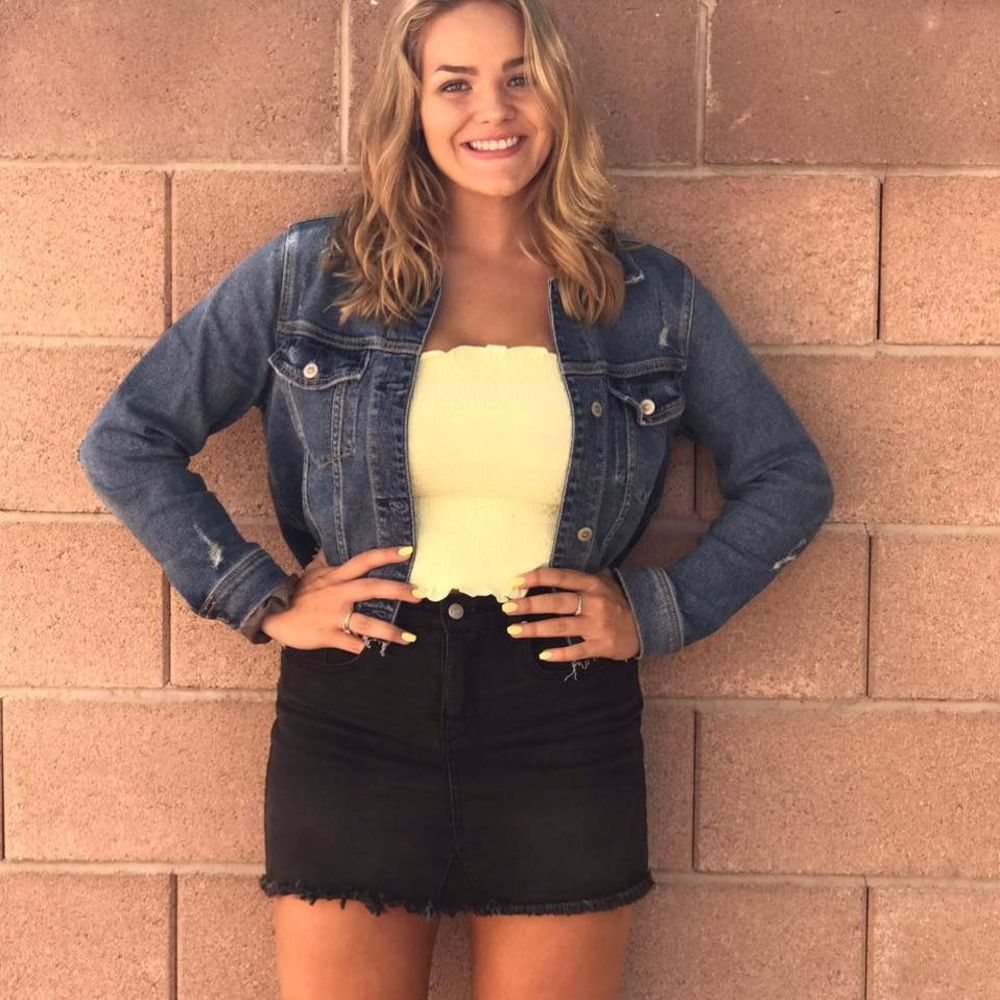 Meet your Posher, Caylee
